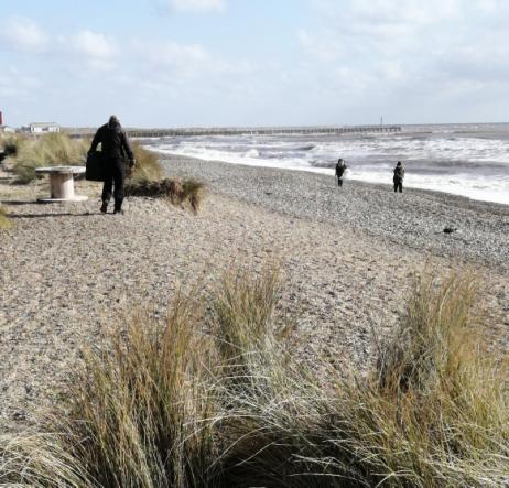 volunteers beach clean 6 march 2022 a